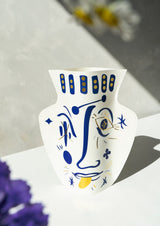 Vasage White & Gold Paper Vase