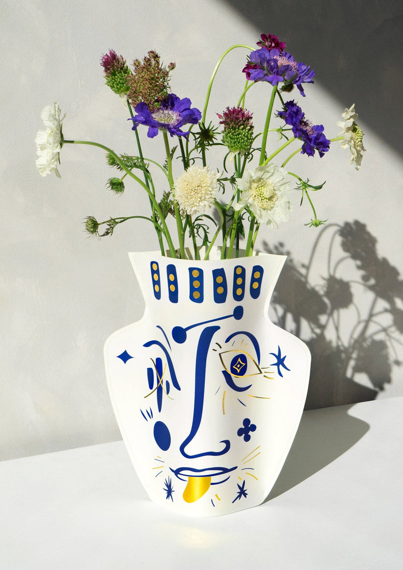 Vasage White & Gold Paper Vase